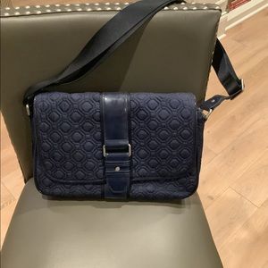 Vera Bradley navy blue microfiber bag